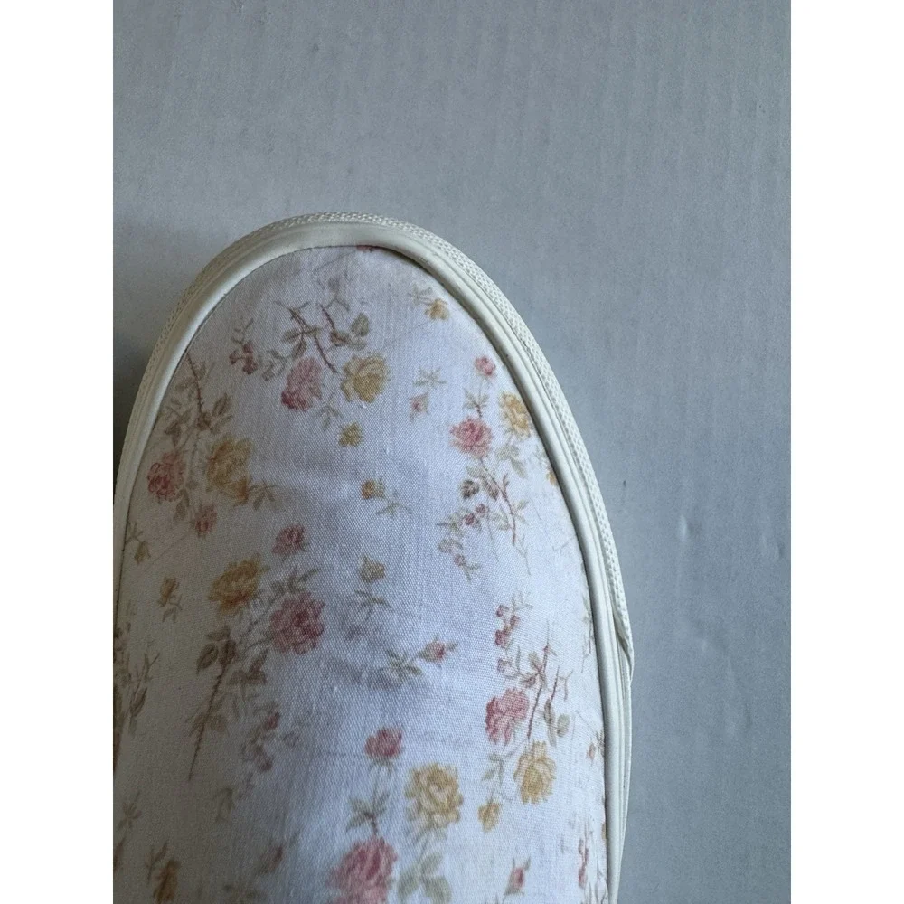 Vans Classic Slip-On Floral Shoes Women's 7 Pink Rose Canvas Sneakers